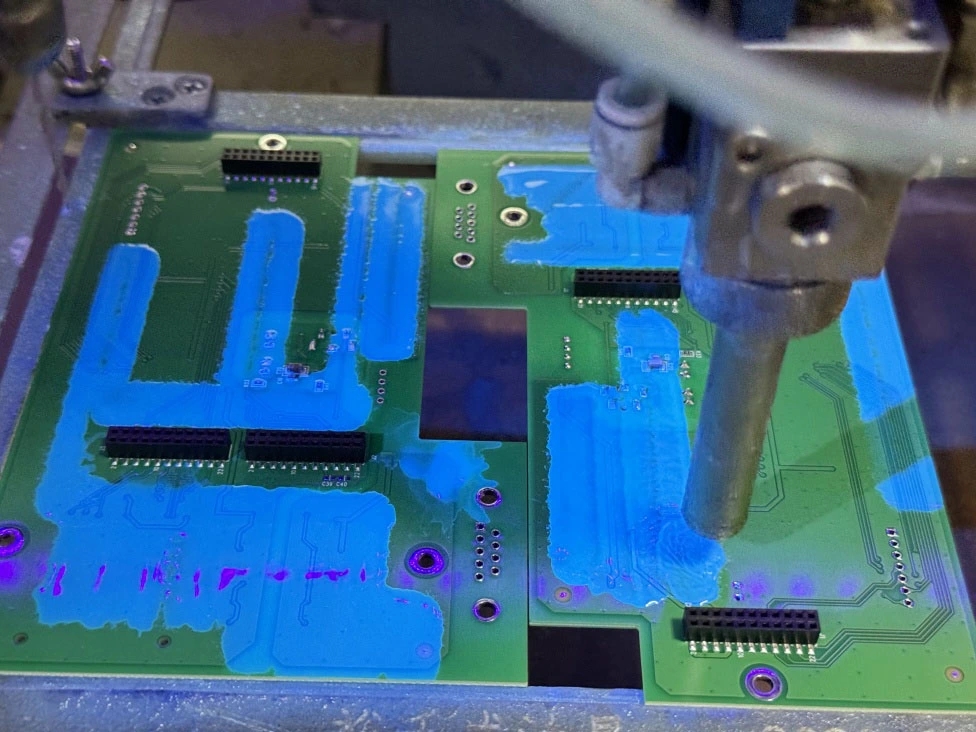Wat is PCBA -conforme coating?